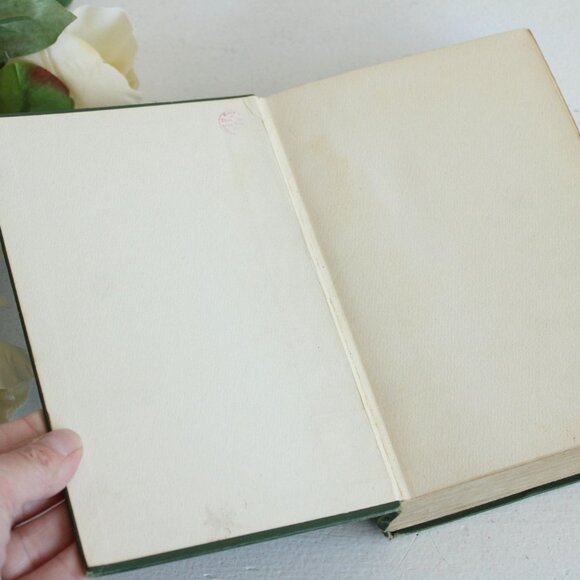 Vintage 1900s Book, "The Masquerader" by Katherine Cecil Thurston, - Picture 2 of 10